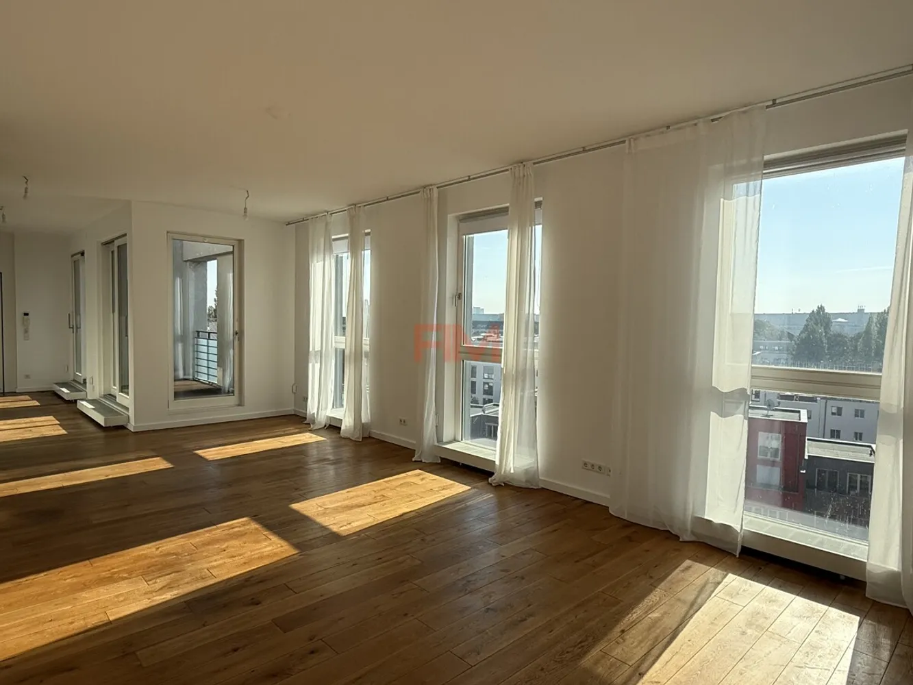 3 Zimmer Wohnung mit 134 m² in Berlin – Bild 1