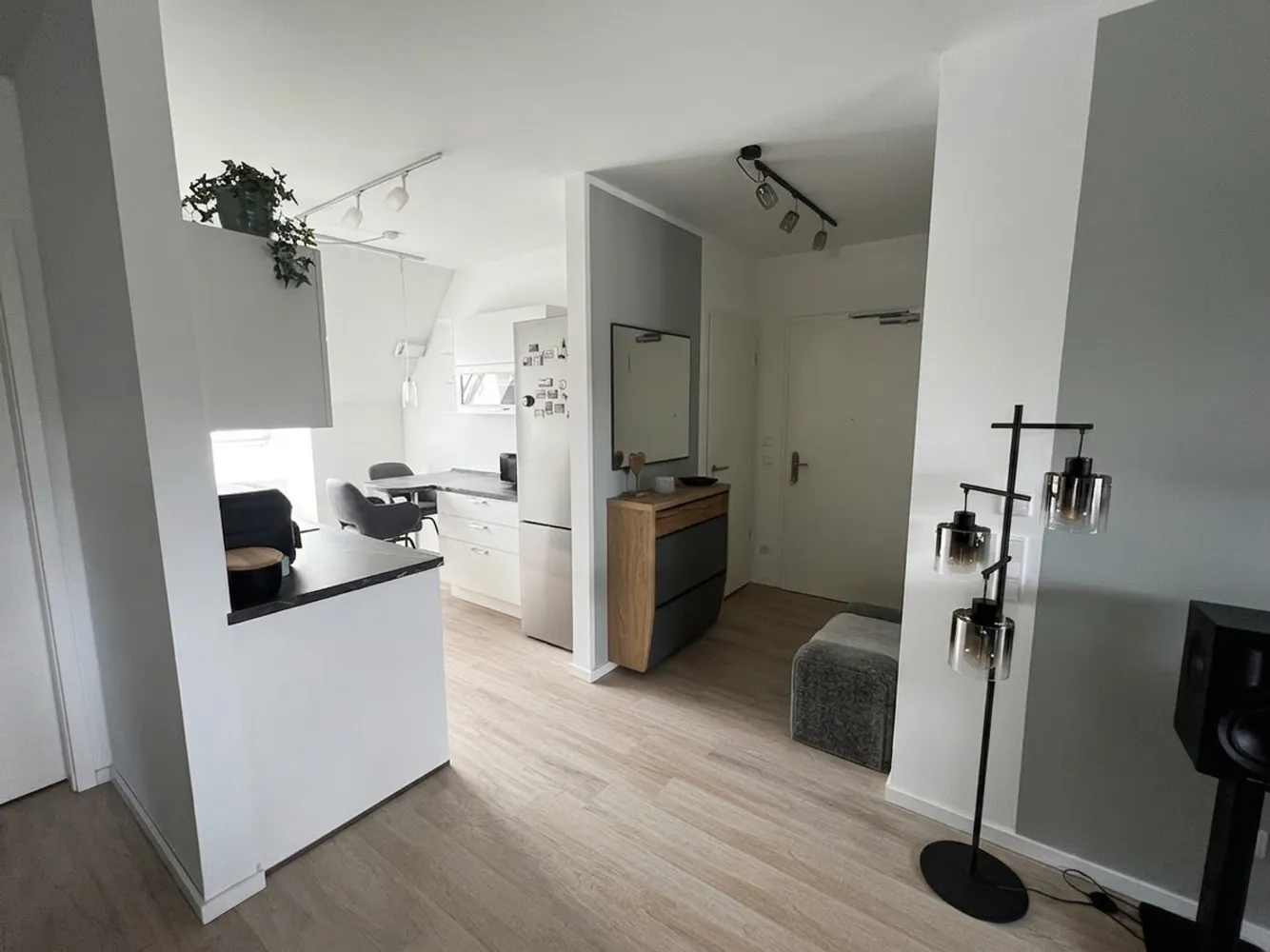 3 Zimmer Wohnung mit 104 m² in Hamburg – Bild 2