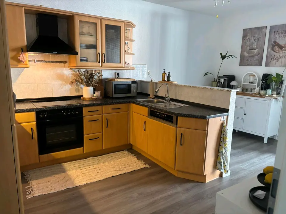 5 Zimmer Wohnung mit 120 m² in Stendal – Bild 1