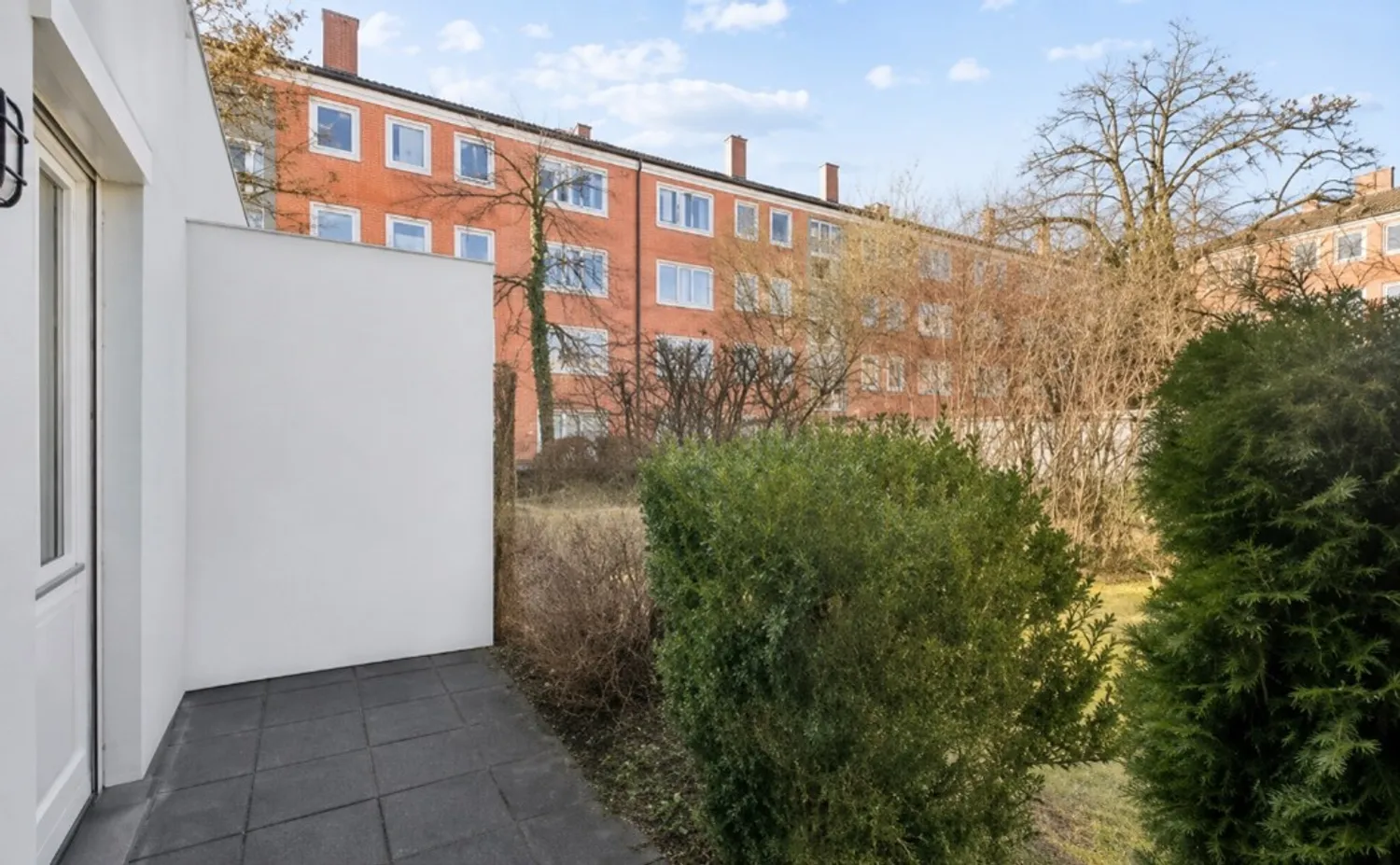1 room apartment with 37 m² in Munich – Photo 8