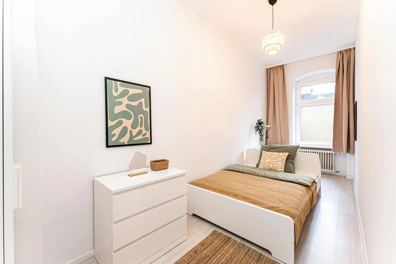 Shared room with 13 m² in Berlin – Photo 2