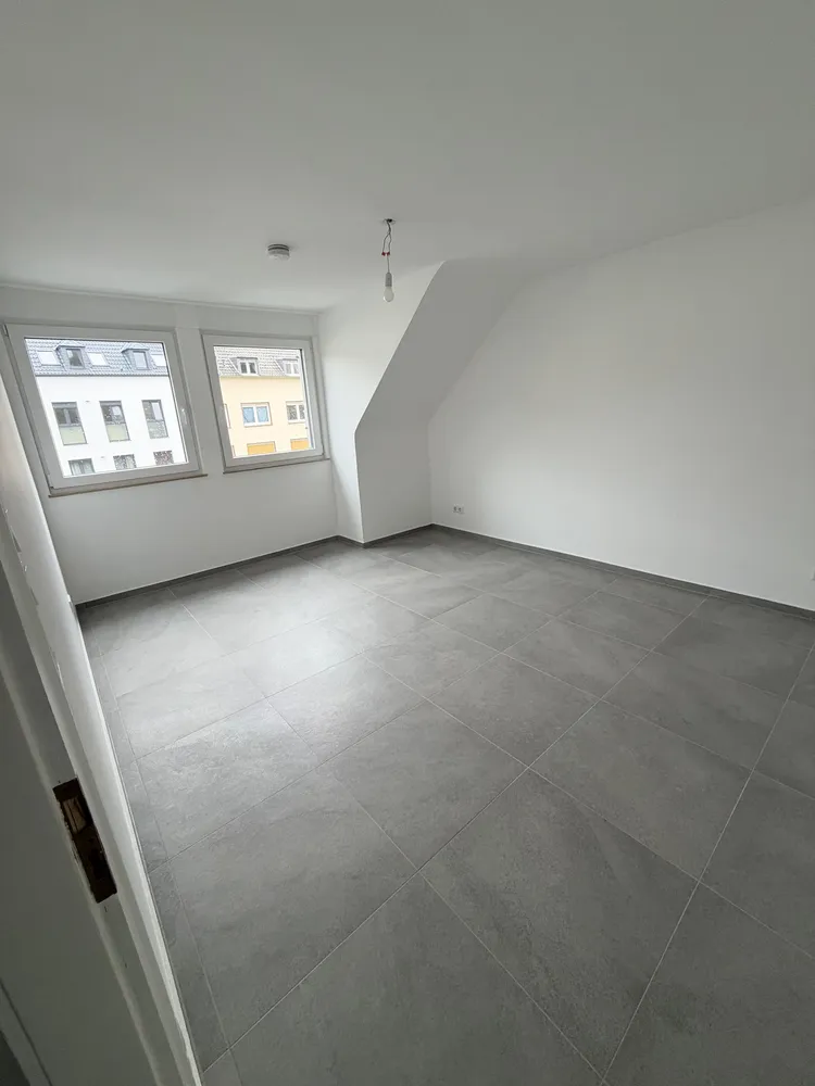 5 Zimmer Wohnung mit 110 m² in Krefeld – Bild 9