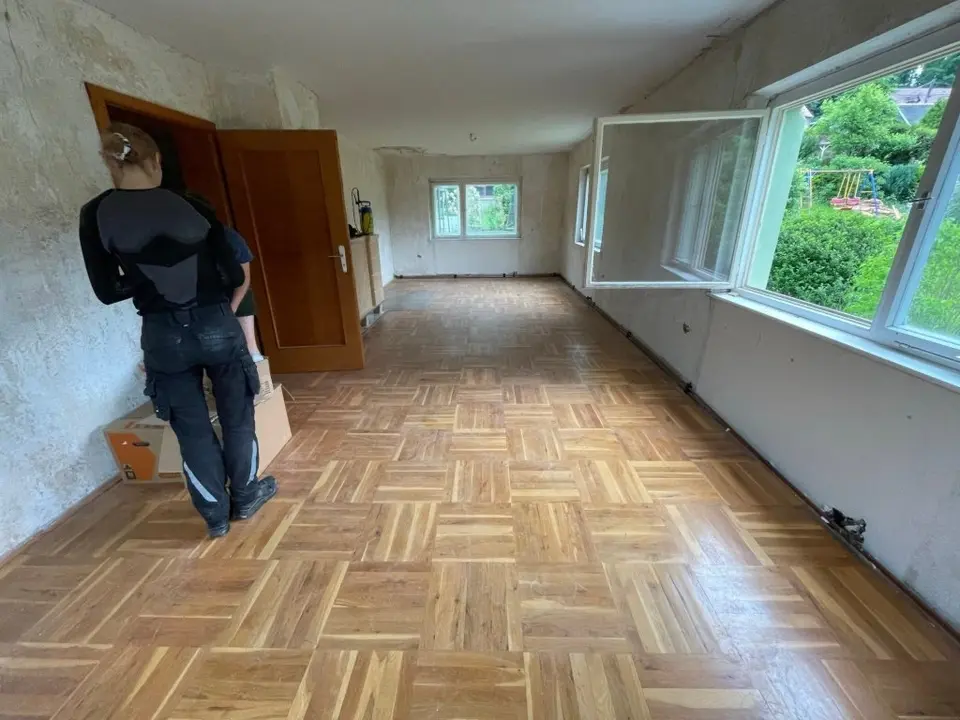 WG-Zimmer mit 220 m² in Pirna – Bild 2