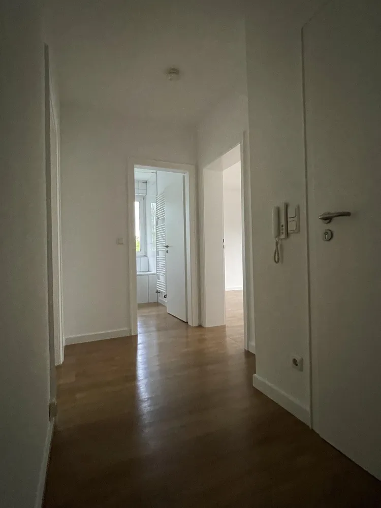 2 Zimmer Wohnung mit 60 m² in Essen – Bild 3