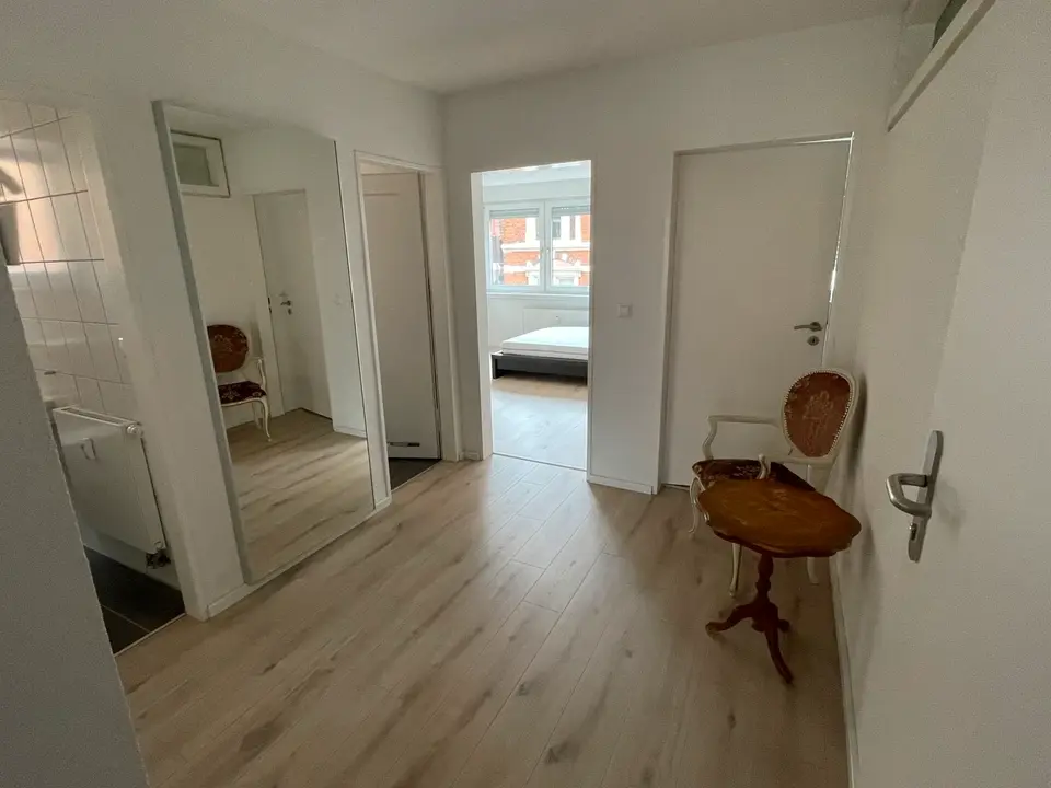 Shared room with 32 m² in Stuttgart – Photo 4