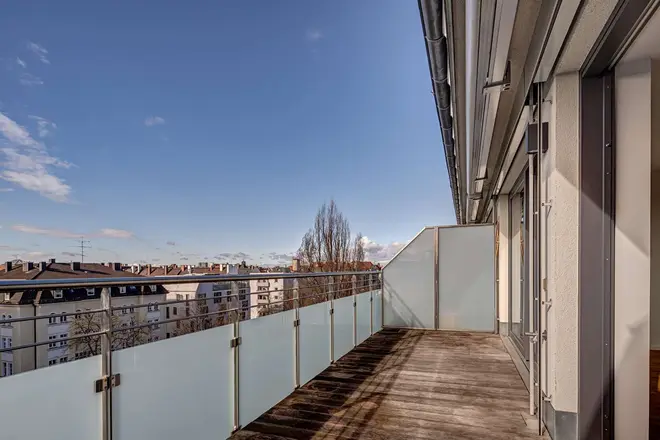 5 Zimmer Wohnung mit 175 m² in München – Bild 4