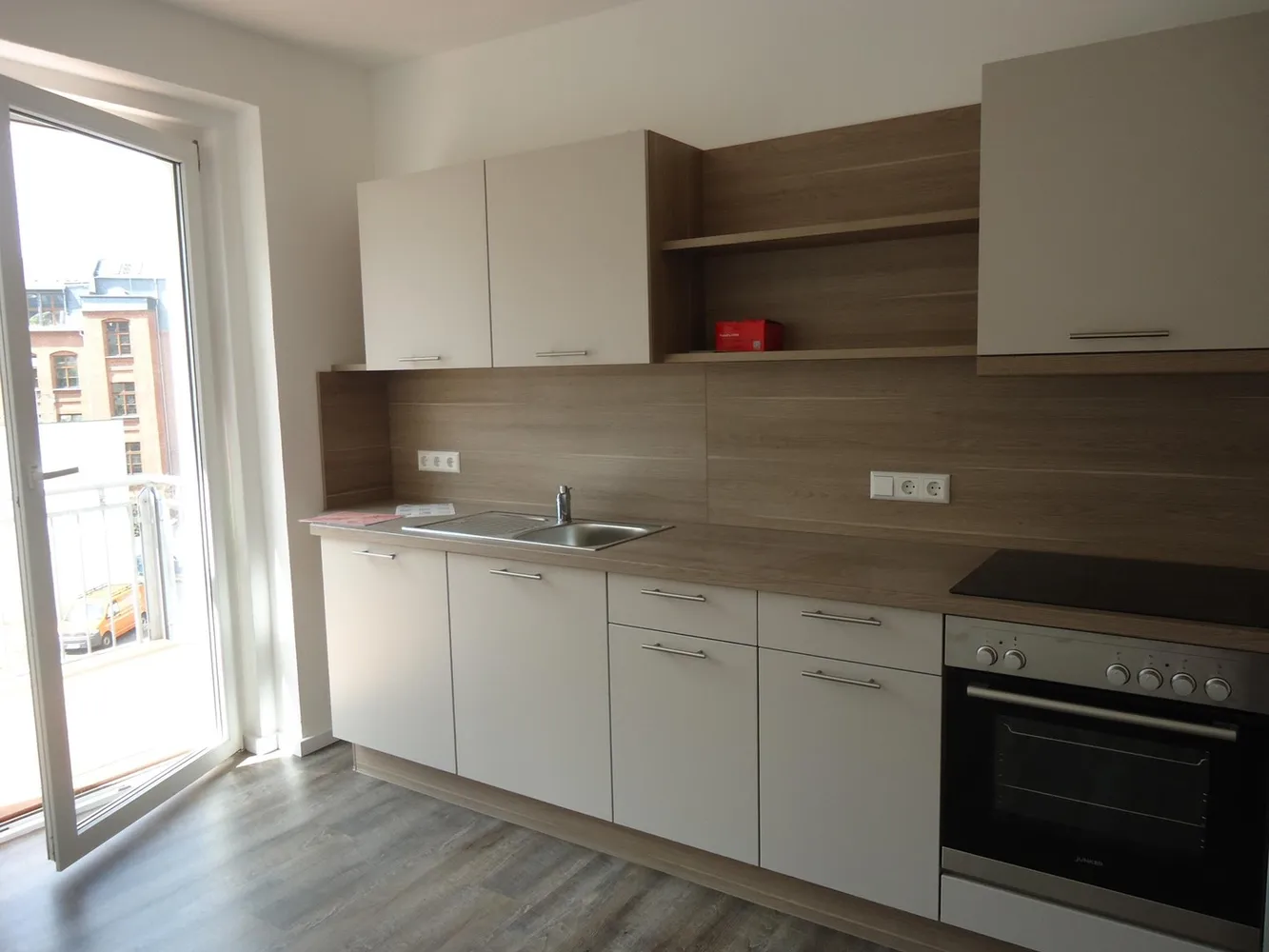 2 room apartment with 86 m² in Zwickau – Photo 1