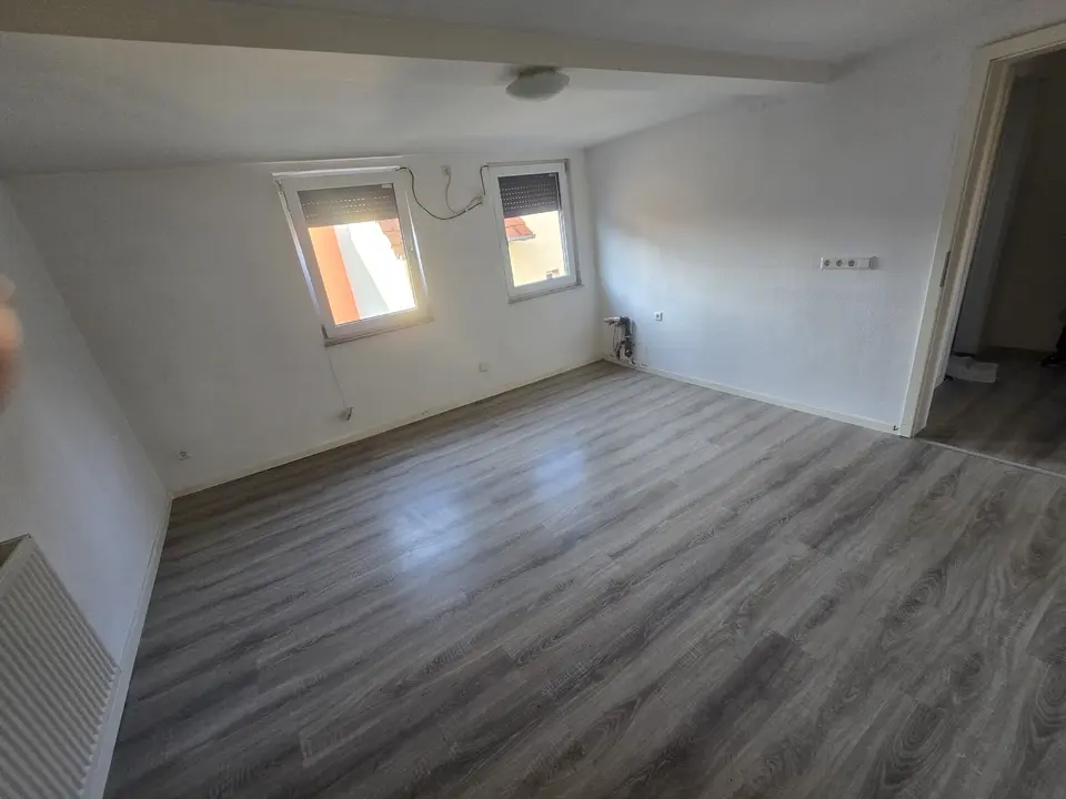 3 Zimmer Wohnung mit 100 m² in Nürtingen – Bild 1