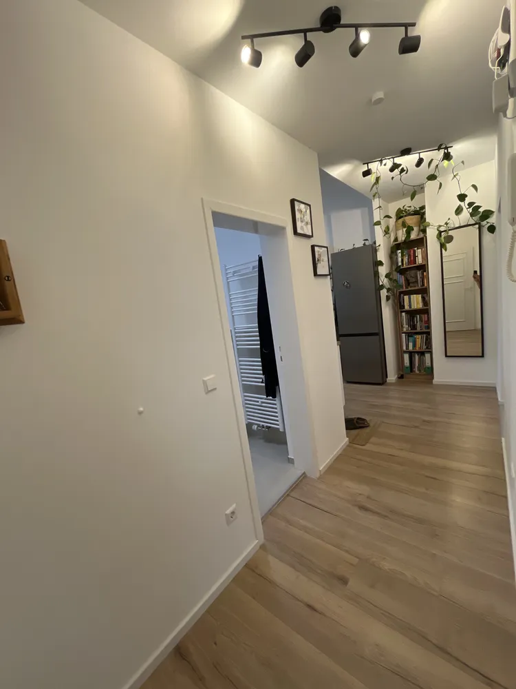 2 room apartment with 65 m² in Berlin – Photo 4