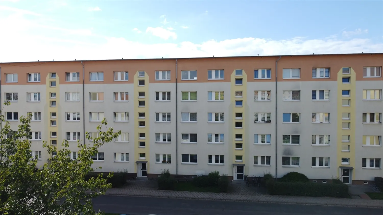 2 Zimmer Wohnung mit 47 m² in Borna – Bild 1