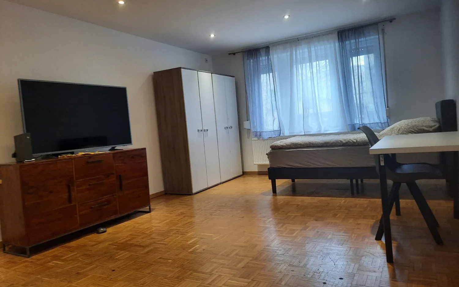 WG-Zimmer mit 24 m² in Stuttgart – Bild 3
