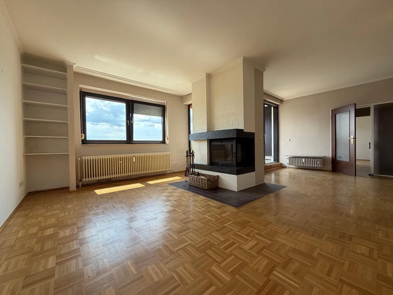 4 Zimmer Wohnung mit 137 m² in Düsseldorf – Bild 3