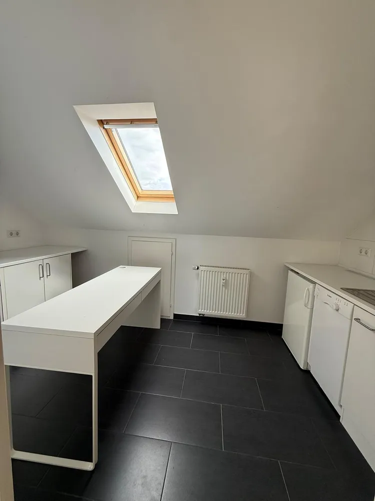 2 Zimmer Wohnung mit 50 m² in Karlsruhe – Bild 2