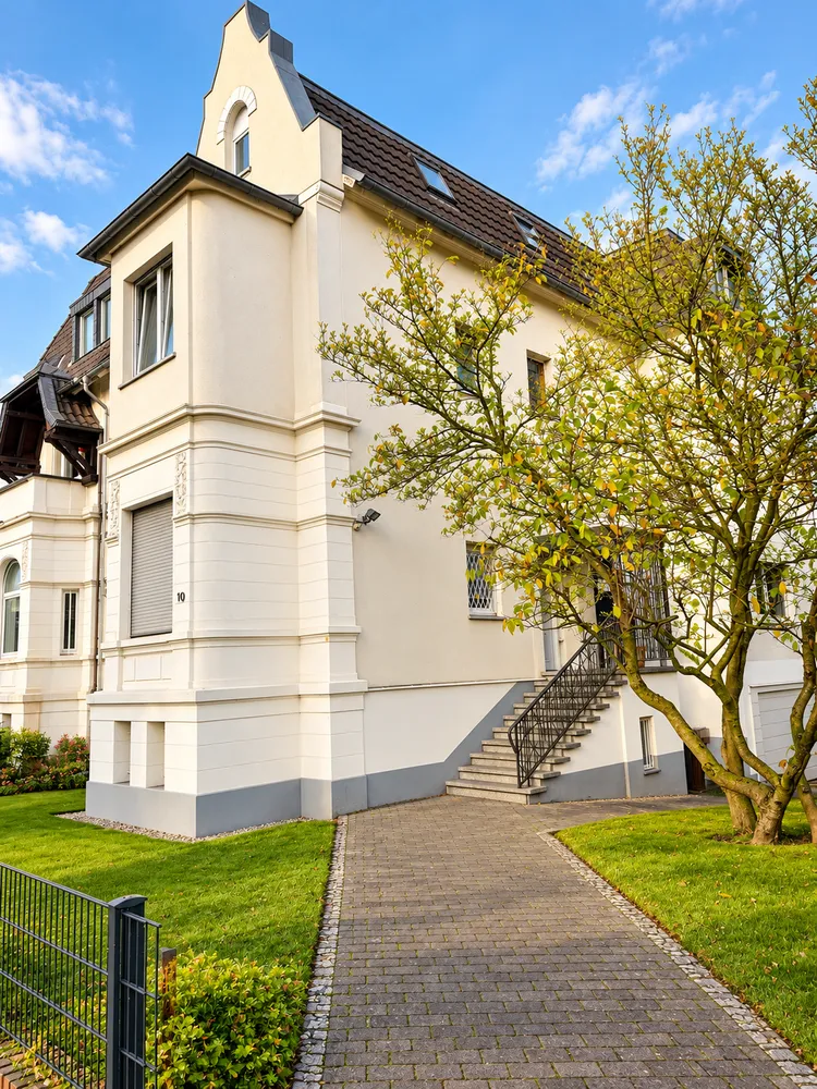 3 Zimmer Wohnung mit 95 m² in Krefeld – Bild 1