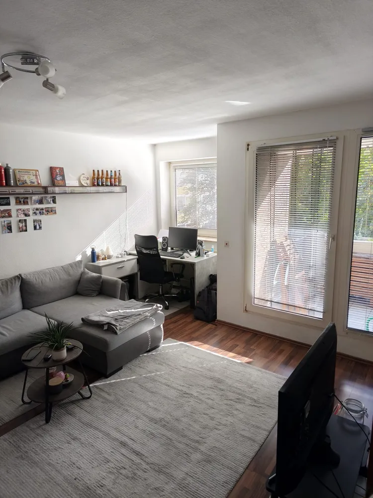 2 room apartment with 38 m² in Hanover – Photo 1