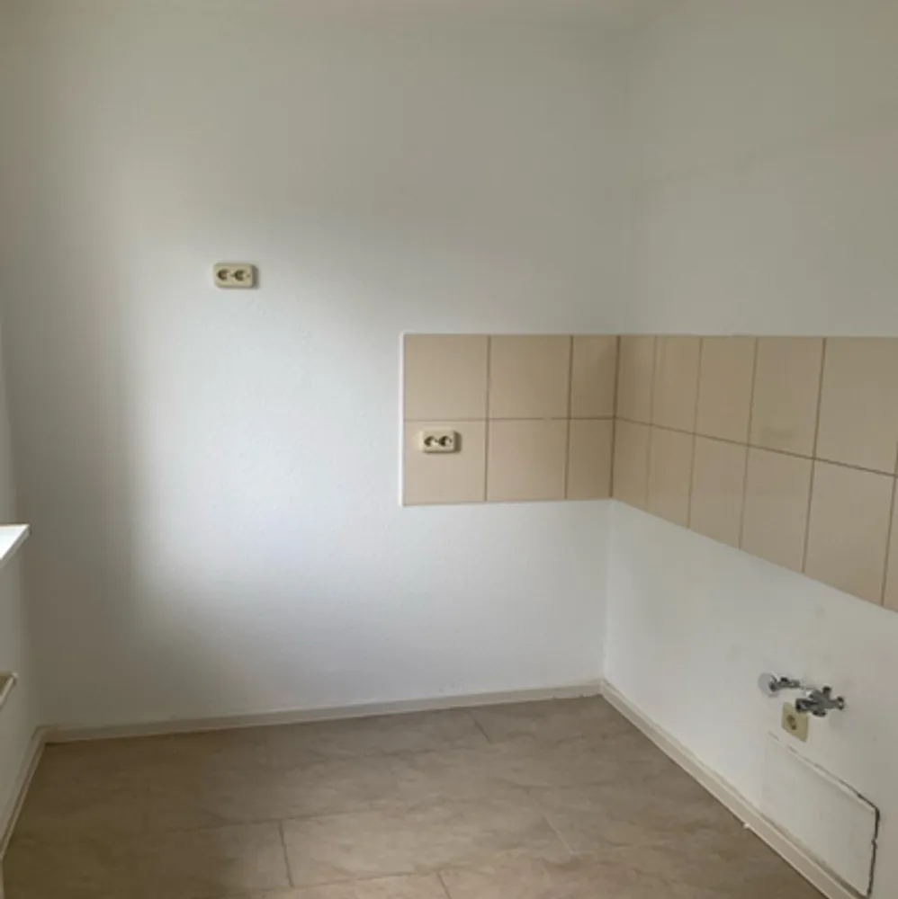 2 Zimmer Wohnung mit 41 m² in Halle (Saale) – Bild 4
