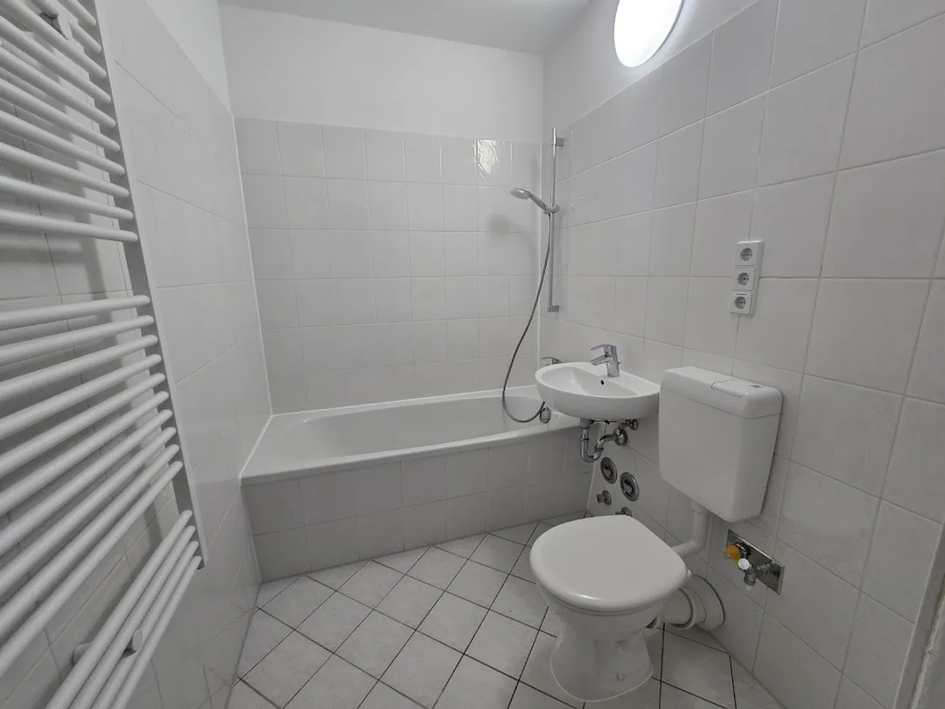 2 Zimmer Wohnung mit 46 m² in Berlin – Bild 2