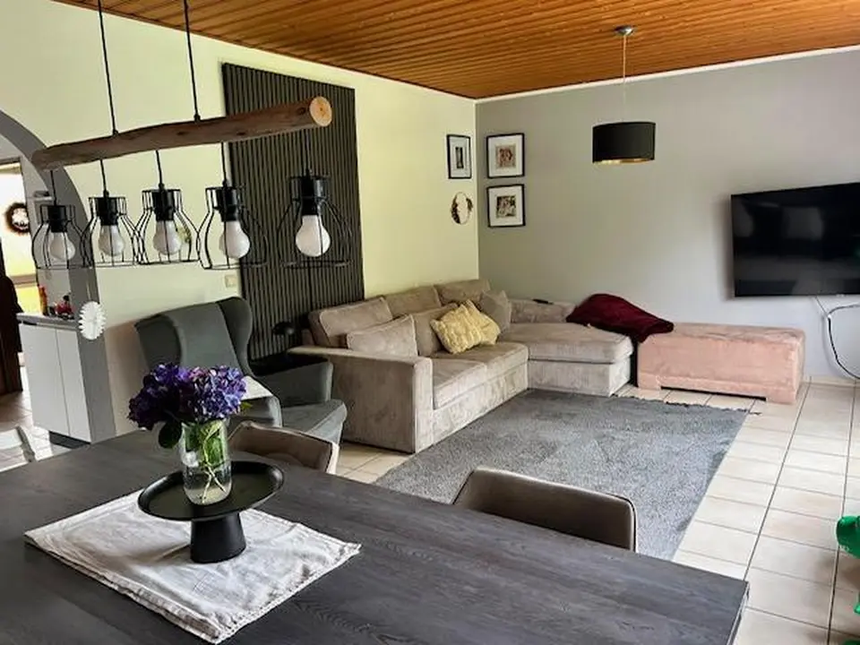 5 Zimmer Haus mit 126 m² in Nettetal – Bild 1