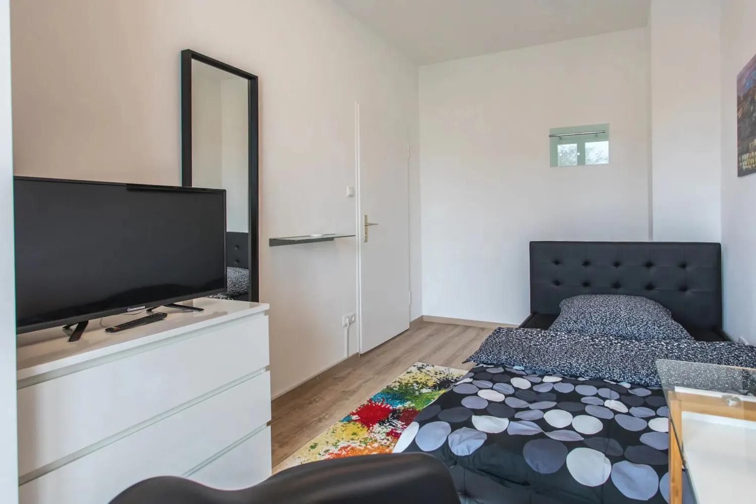 Shared room with 23 m² in Frankfurt am Main – Photo 4