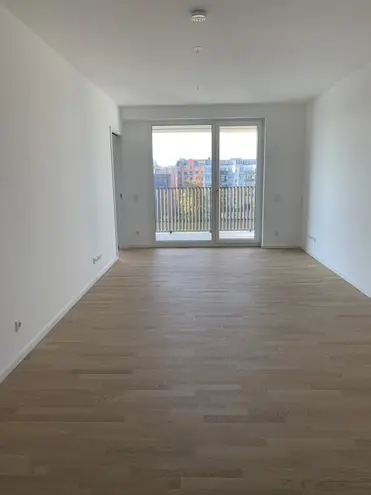 2 Zimmer Wohnung mit 56 m² in Berlin – Bild 6
