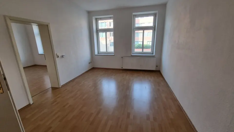 3 Zimmer Wohnung mit 77 m² in Halle (Saale) – Bild 1