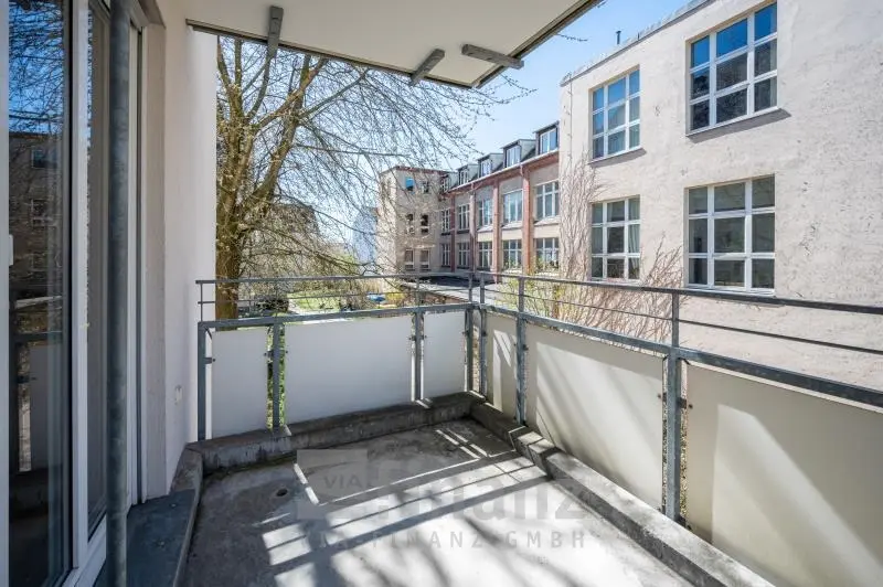 2 room apartment with 74 m² in Chemnitz – Photo 4