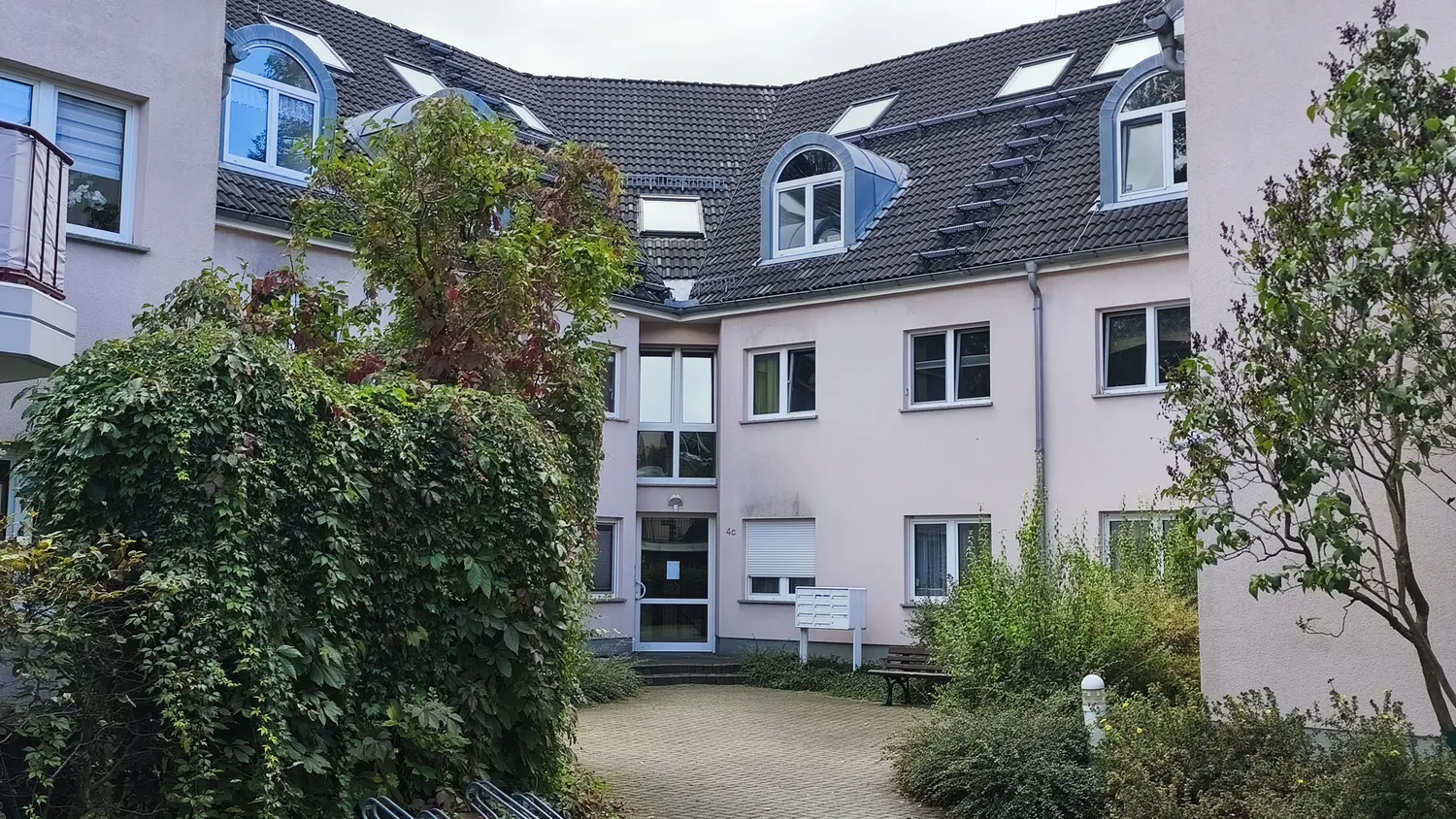 3 room apartment with 100 m² in Chemnitz – Photo 6