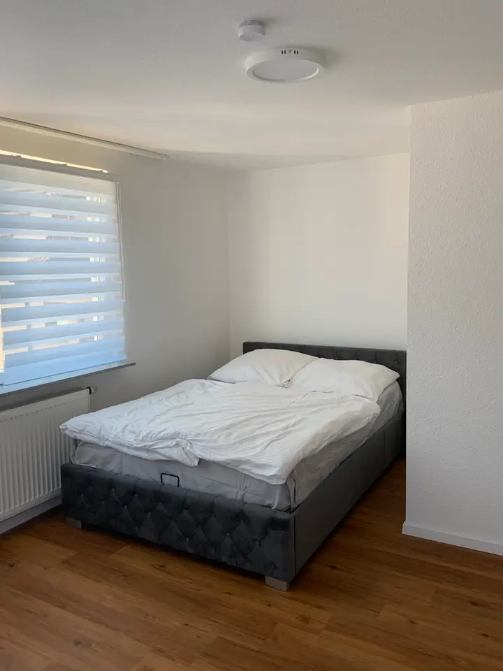 Shared room with 70 m² in Stuttgart – Photo 1