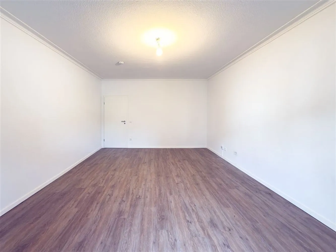 3 Zimmer Wohnung mit 80 m² in Düsseldorf – Bild 4