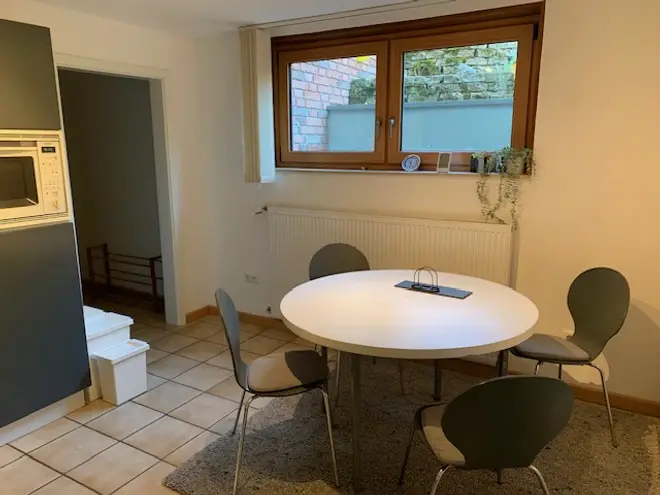 2 Zimmer Wohnung mit 52 m² in Köln – Bild 2
