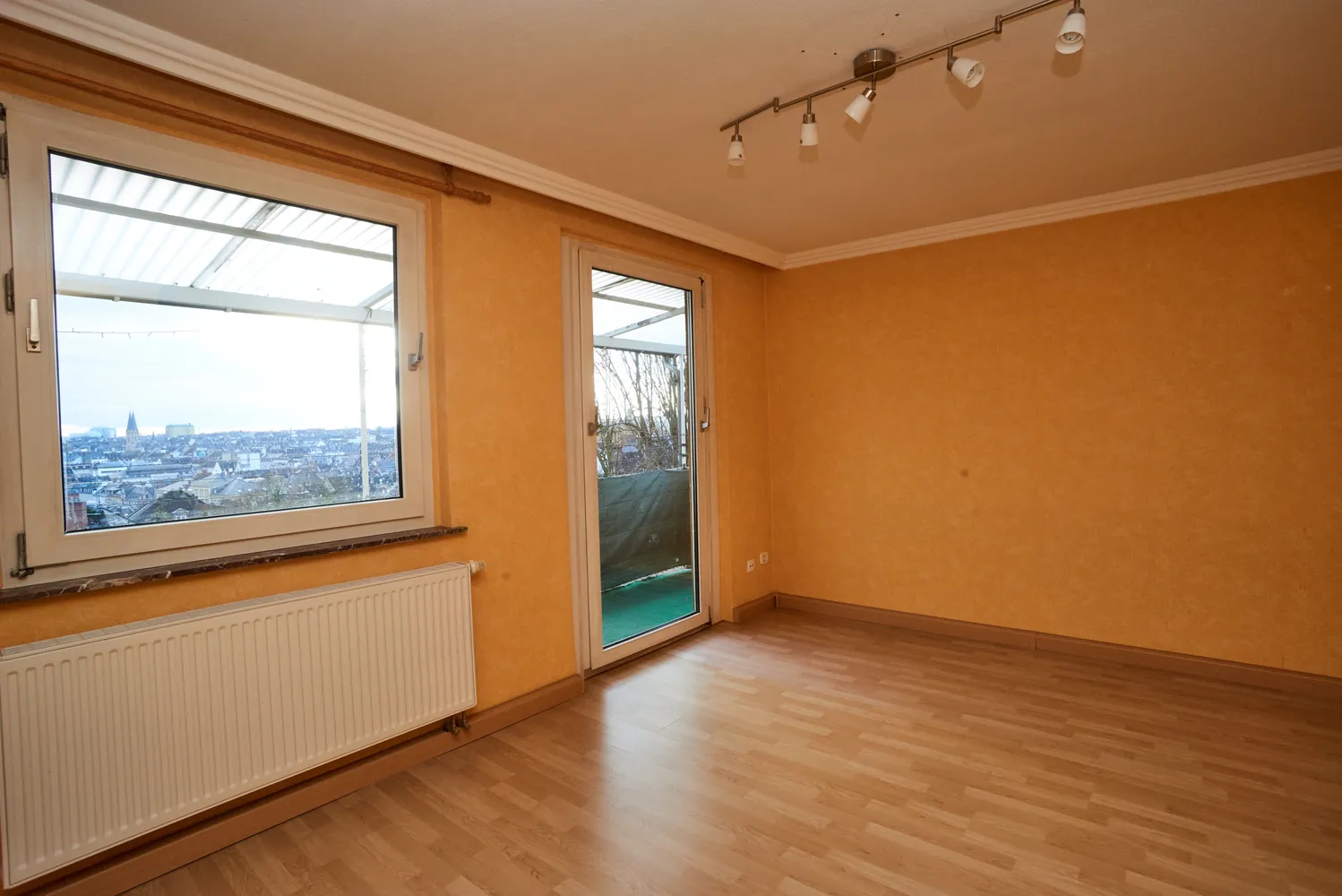 4 Zimmer Wohnung mit 92 m² in Wiesbaden – Bild 5