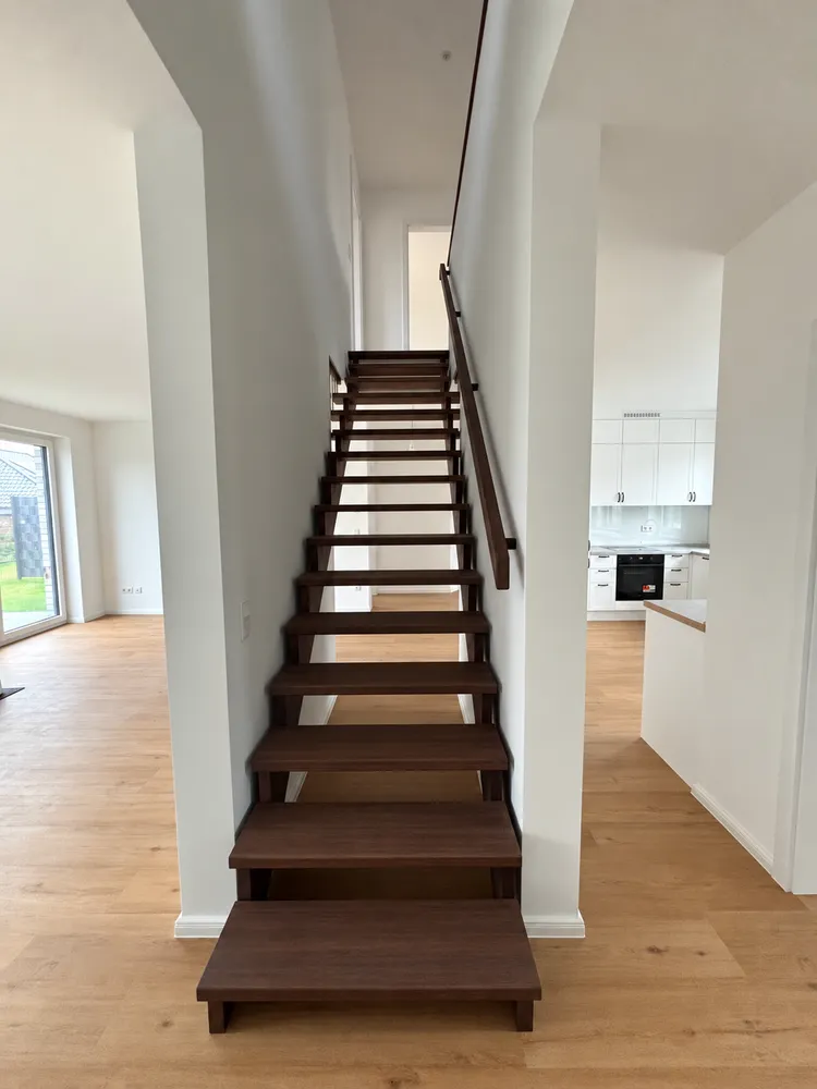 5 Zimmer Haus mit 142 m² in Stade – Bild 6
