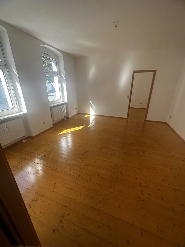 2 Zimmer Wohnung mit 49 m² in Halle (Saale) – Bild 3