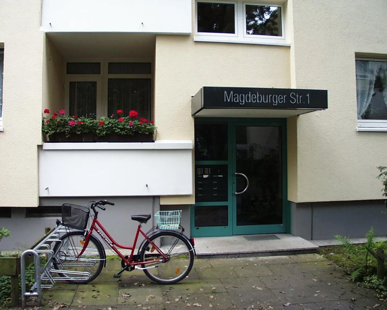 2 Zimmer Wohnung mit 65 m² in Ratingen – Bild 1