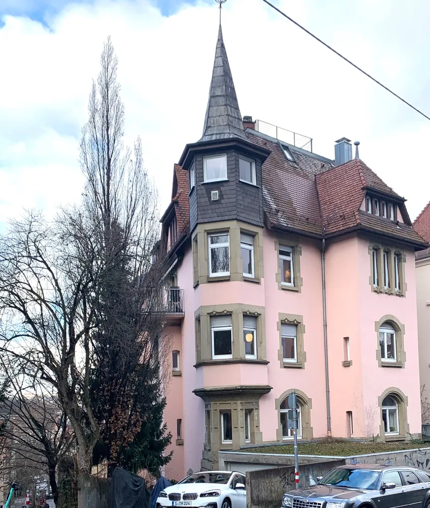 4 Zimmer Wohnung mit 118 m² in Stuttgart – Bild 2