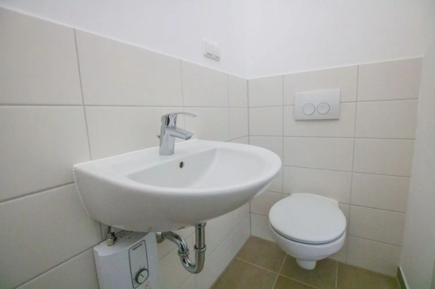 5 Zimmer Wohnung mit 100 m² in Halle (Saale) – Bild 3