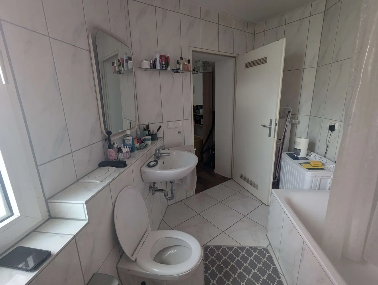 1 room apartment with 40 m² in Mainz – Photo 2