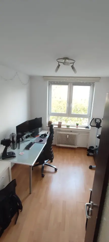 20 Zimmer Wohnung mit 70 m² in Aachen – Bild 2