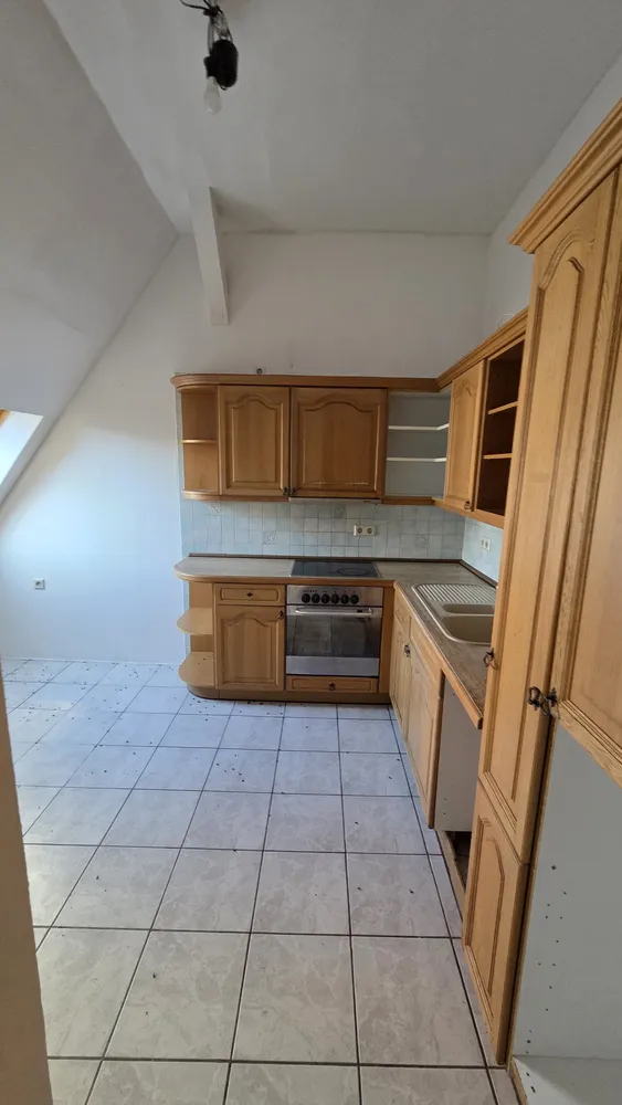4 Zimmer Wohnung mit 130 m² in Halle (Saale) – Bild 4