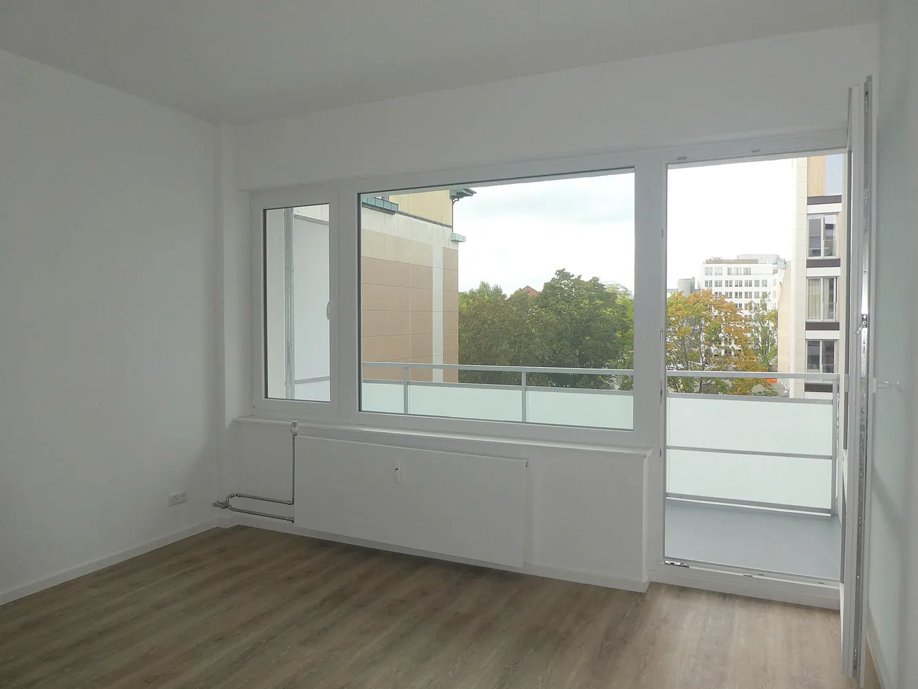 2 Zimmer Wohnung mit 73 m² in Berlin – Bild 12