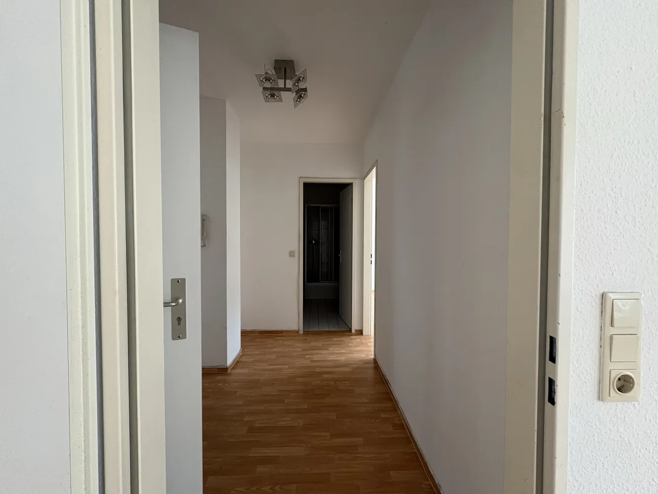 2 Zimmer Wohnung mit 46 m² in Halle (Saale) – Bild 6