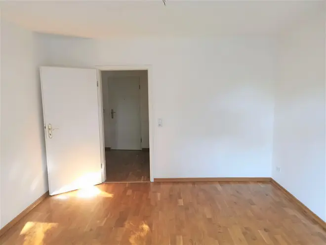 1 Zimmer Wohnung mit 34 m² in Chemnitz – Bild 2
