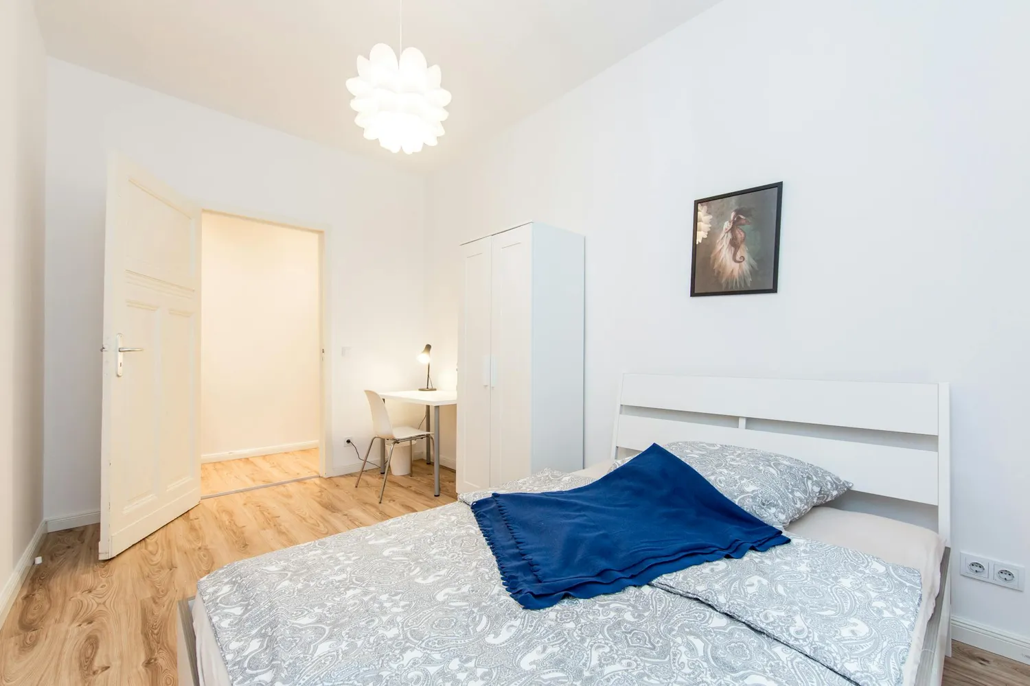 Shared room with 12 m² in Berlin – Photo 1