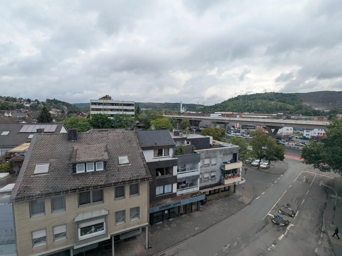 4 Zimmer Wohnung mit 98 m² in Siegen – Bild 2