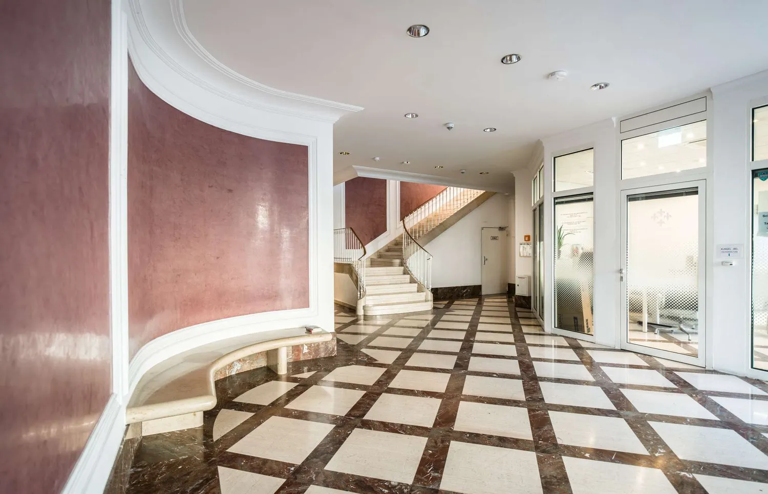 4 Zimmer Wohnung mit 280 m² in Wiesbaden – Bild 6