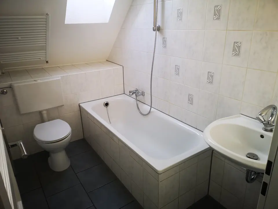 4 Zimmer Wohnung mit 120 m² in Duisburg – Bild 9