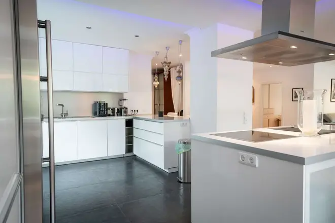 4 Zimmer Wohnung mit 153 m² in Köln – Bild 8