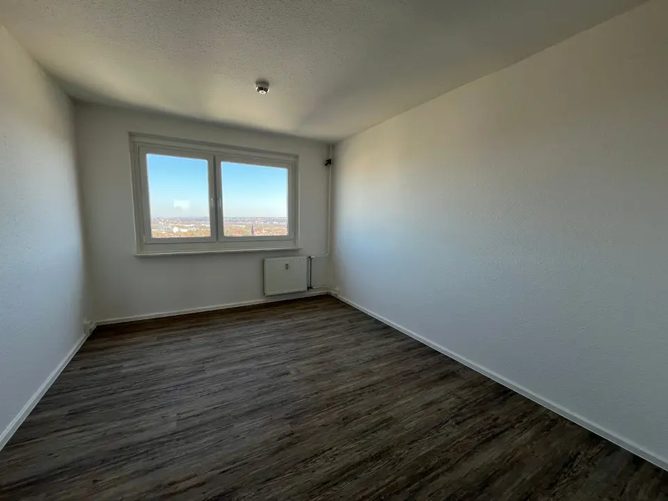 4 Zimmer Wohnung mit 70 m² in Zwickau – Bild 1