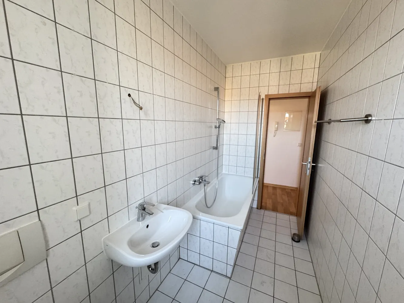 2 Zimmer Wohnung mit 62 m² in Magdeburg – Bild 10