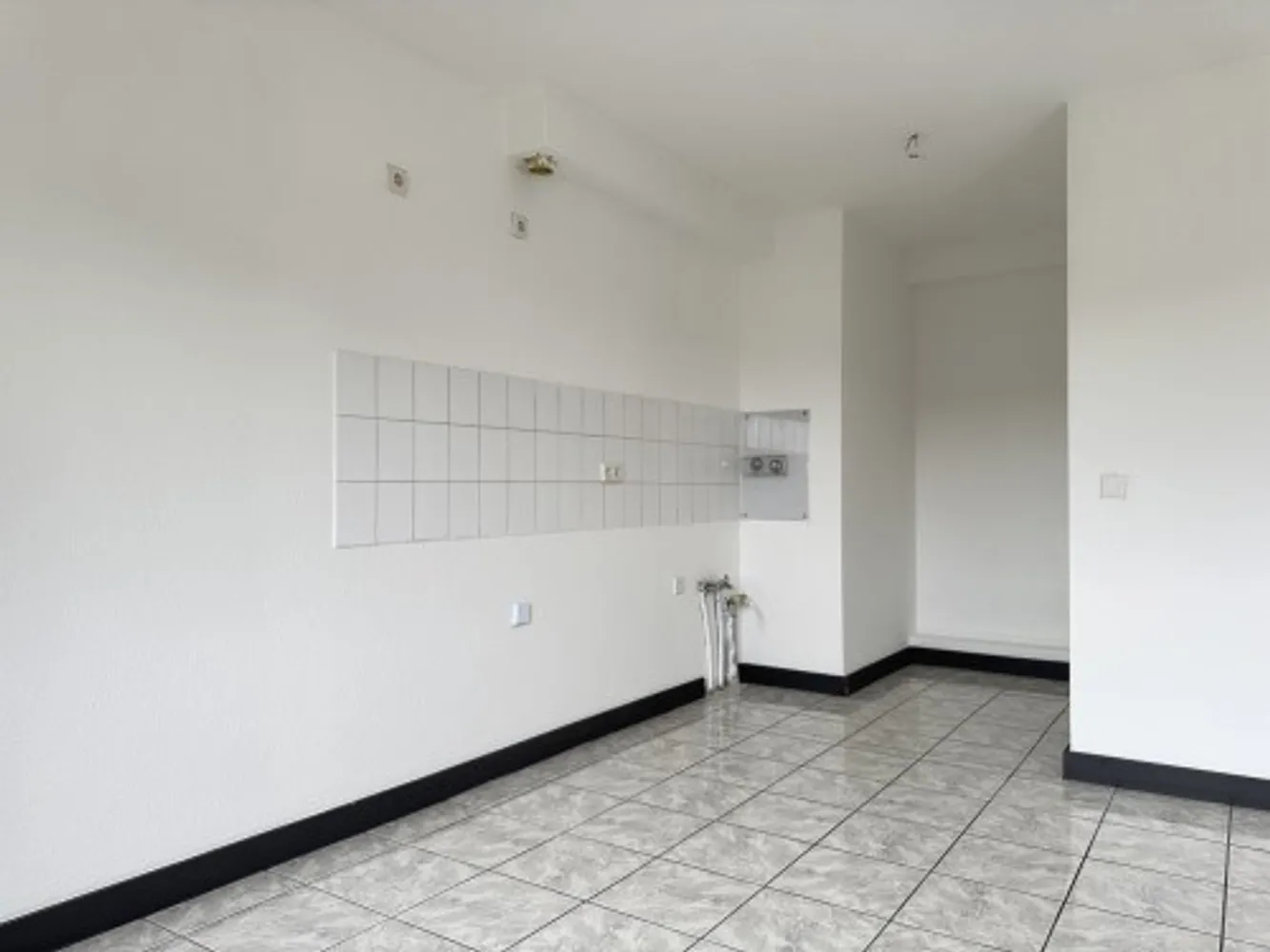 2 Zimmer Wohnung mit 54 m² in Köln – Bild 6
